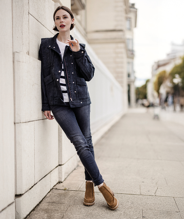 Boots Saria nubuck taupe