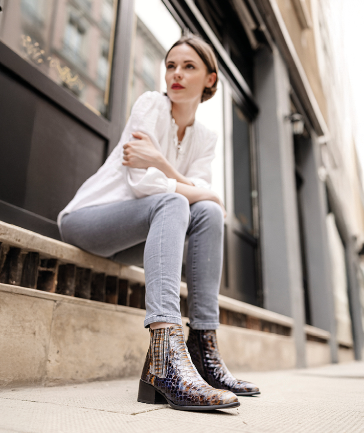 Boots Ada crotal multi